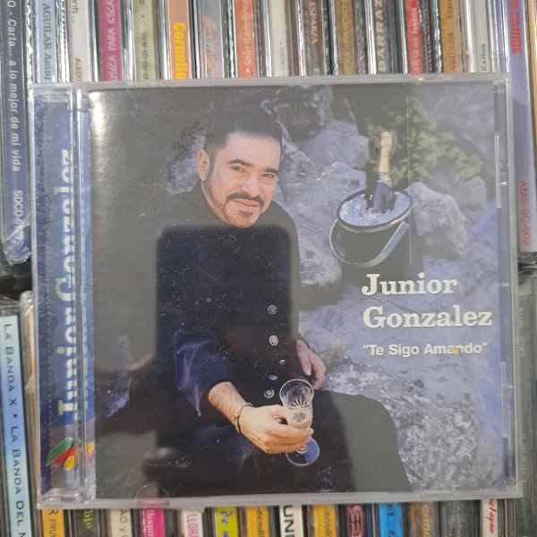 Junior Gonzalez - Te Sigo Amando CD